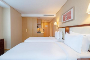  Regal Plaza Hotel & Residence  Шанхай